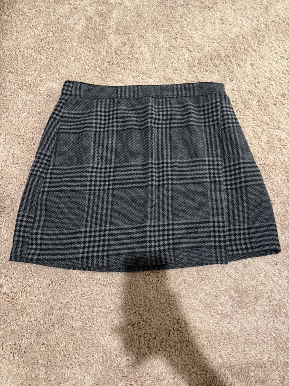 Abercrombie & Fitch Black and Gray Plaid Mini Skirt